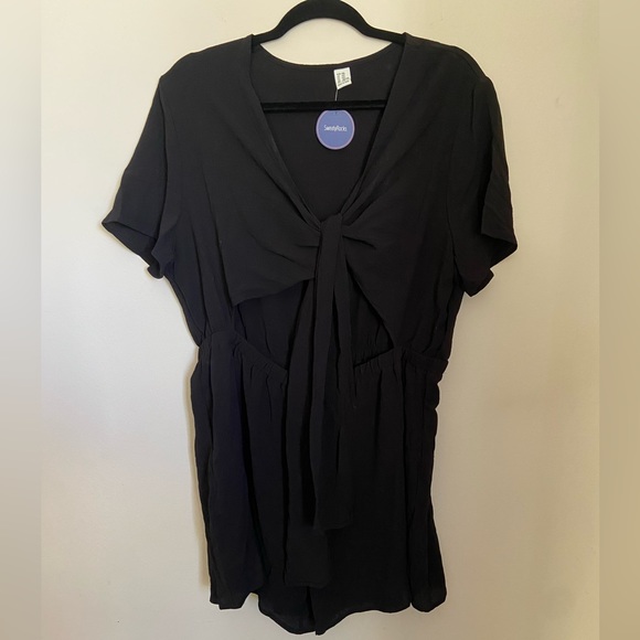 sweaty rocks Pants - Sweaty rocks tie romper